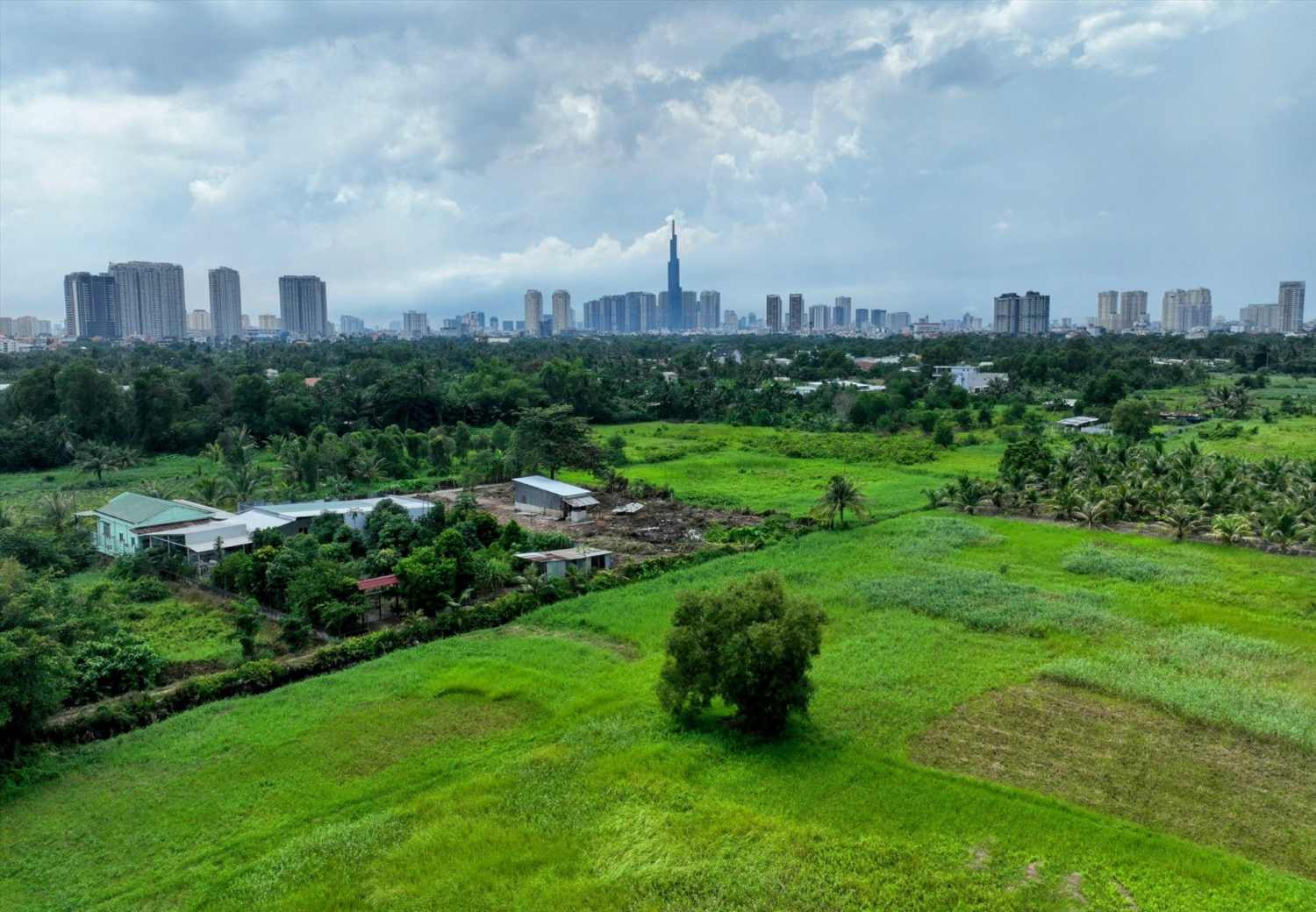 Bán đảo Thanh Đa vẫn là một vùng quê hẻo lánh dù cách trung tâm Quận 1 chỉ 15 phút đi xe. Ảnh: Anh Tú