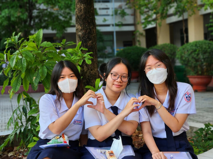 Khối D có rất nhiều ngành học để bạn lựa chọn. (Ảnh minh họa)