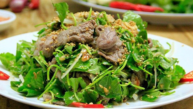 Gỏi bò đậu rồng