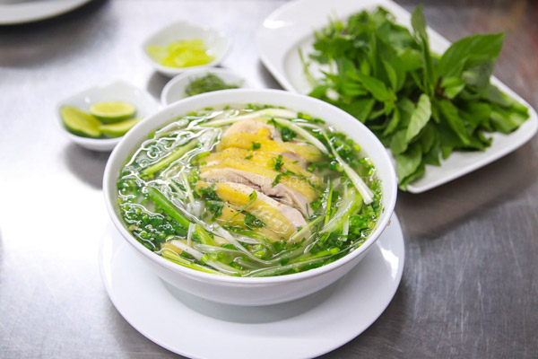 Phở gà hà nội