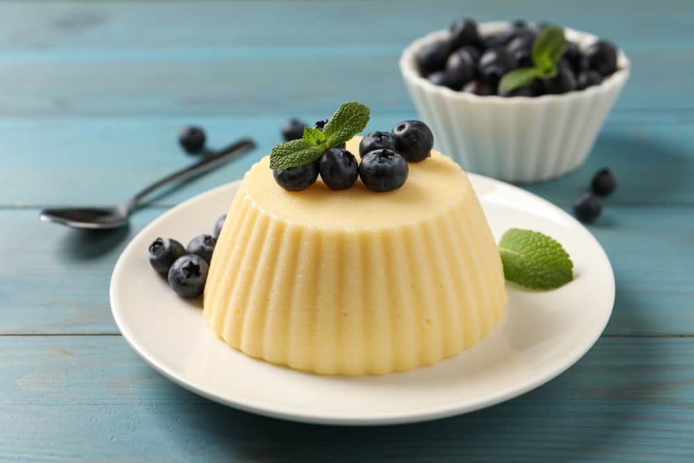 Cách làm pudding trứng cho bé