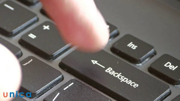 Bỏ dòng kẻ trong word bằng nút BackSpace