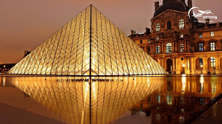 Bảo tàng Louvre nổi tiếng toàn thế giới