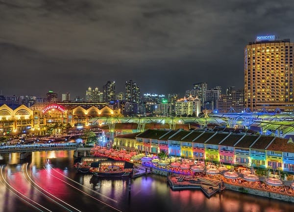 Đi đâu, chơi gì ở Singapore buổi tối? Nhậu nhẹt ở Clarke Quay