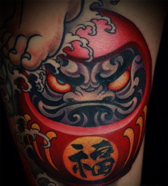 tattoo daruma kết hợp bàn chân