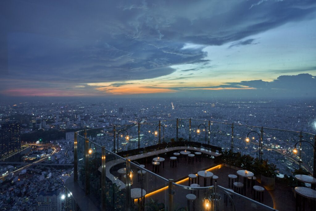 Black Lounge Landmark 81