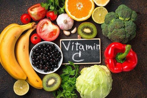 Sau khi đốt mụn thịt bạn nên bổ sung thực phẩm có chứa nhiều Vitamin C