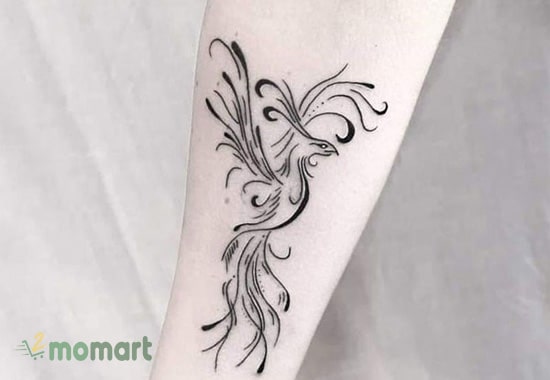 Hình tattoo phượng hoàng hoa văn đơn giản ở vai hoặc cánh tay