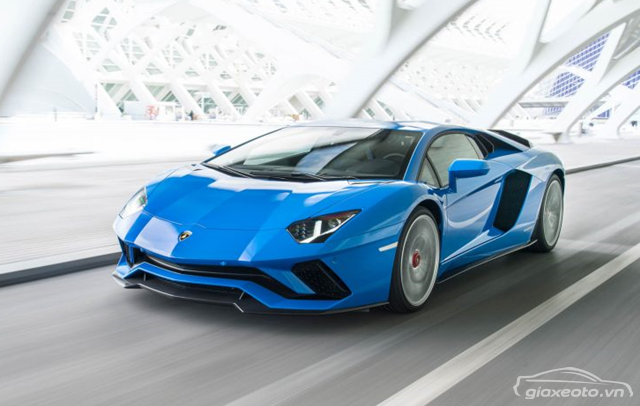 gia-xe-Lamborghini-Aventador-LP-700-4-Roadster