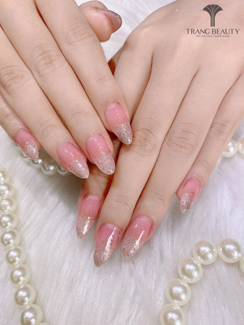 Nail móng nhọn tròn đính kim tuyến lấp lánh