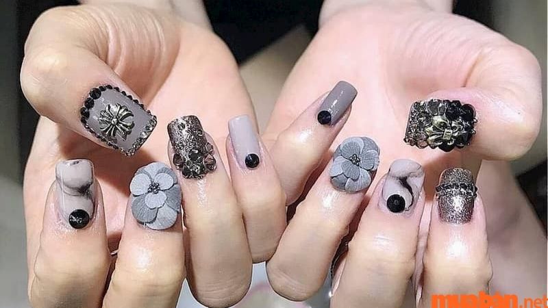 Mẫu nail đính đá đẹp đơn giản