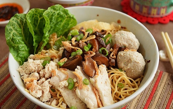 Bak Chor Mee - món mỳ thịt heo băm nổi tiếng nhất Singapore