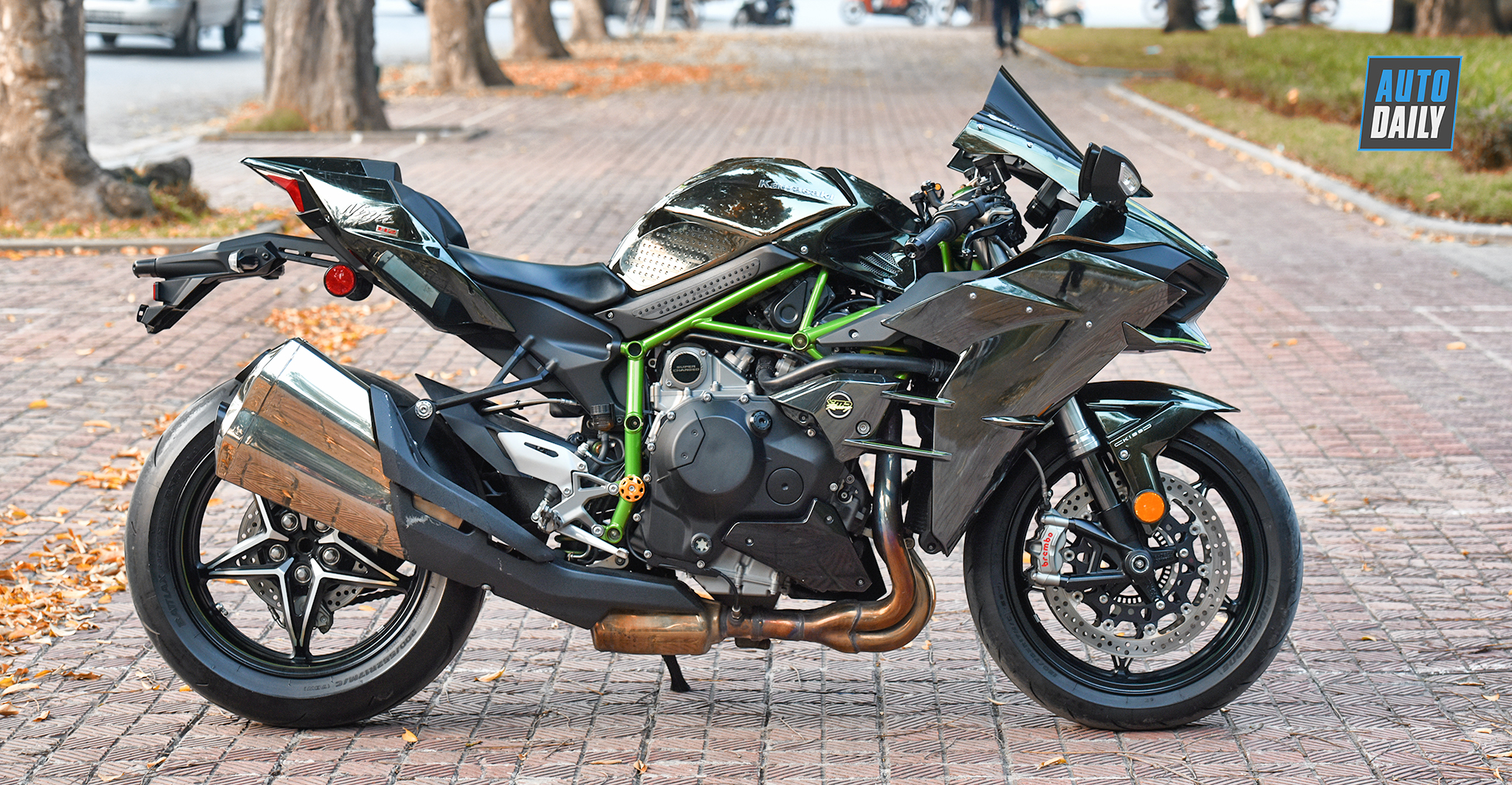 Siêu môtô Kawasaki Ninja H2 siêu lướt giá 850 triệu tại Hà Nội h6.jpg