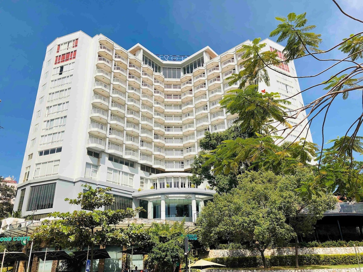 Khách-sạn- Novotel -Hạ -Long-ivivu