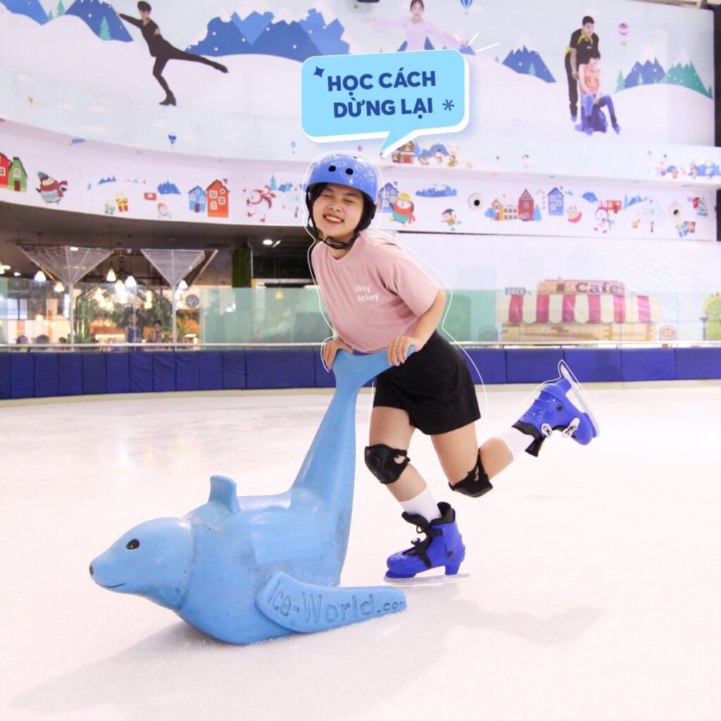 Hương đẫn trượt băng tại Vincom Ice Rink (3)