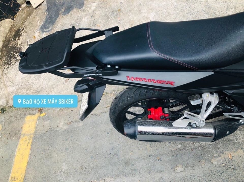 Baga thùng givi winner 150