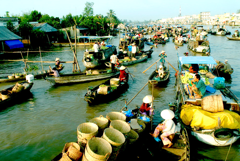 Tour du lịch trong nước - Chợ nổi Cái Bè miền Tây