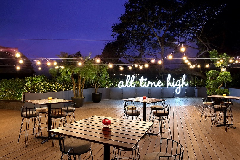 10 Restaurants, Cafes & Bars with the Best Views of Singapore