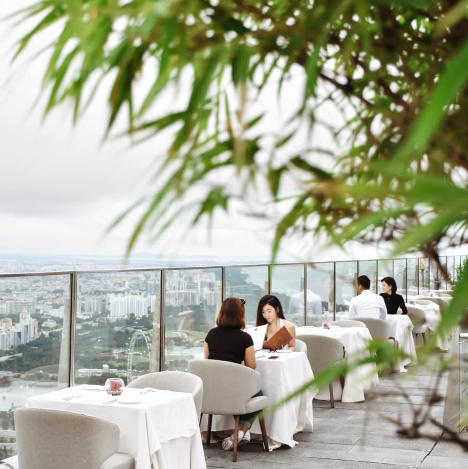 10 Restaurants, Cafes & Bars with the Best Views of Singapore