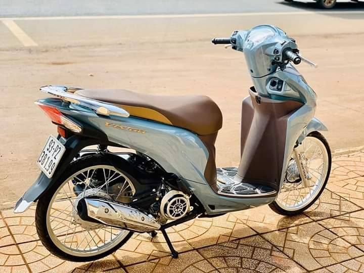 honda-vision-110-xam-xi-mang-nhe-nhang-thanh-khiet