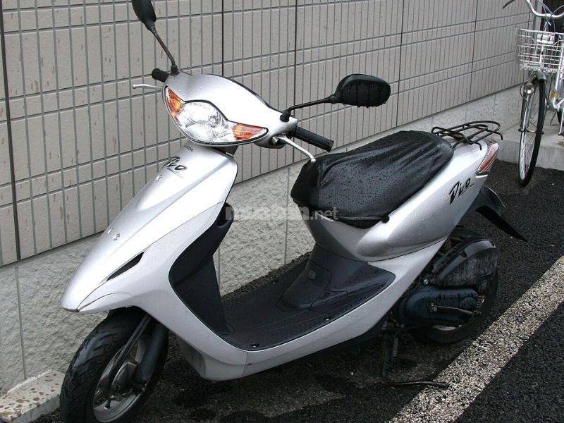 Honda Dio có thiết kế hiện đại và gọn nhẹ