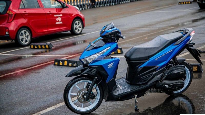 Vario 150 độ kiểng màu xanh nổi bật