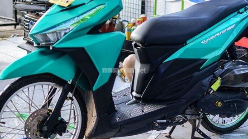 Độ kiểng xe Vario 150 đẹp màu xanh ngọc