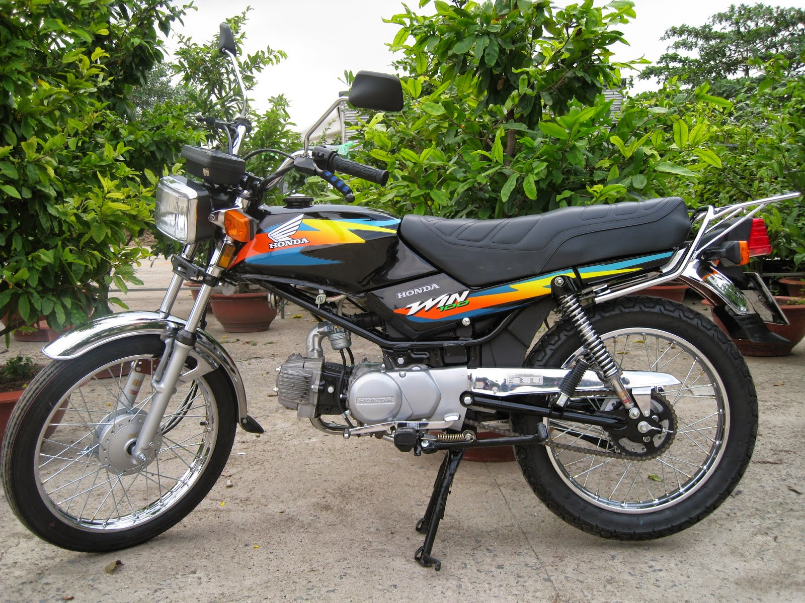 honda-win-100-tem-doi-2000-2001