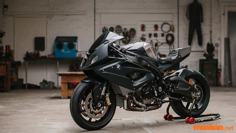 Ưu và nhược điểm BMW S1000RR