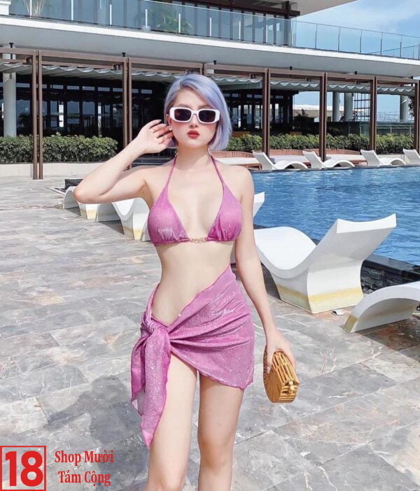 Hình ảnh gái xinh bikini màu tím 01