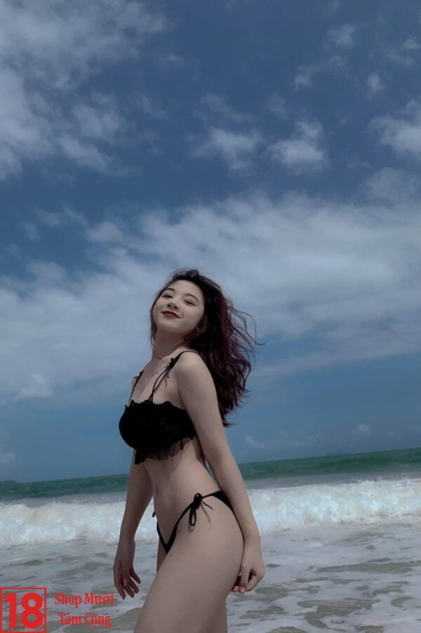 Gái Xinh Bikini Việt Nam (2)