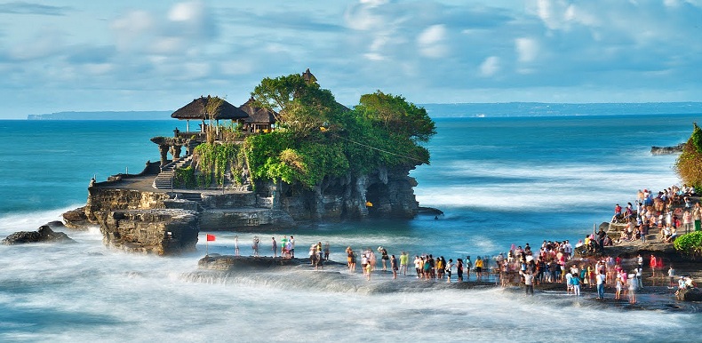 Mùa khô là cao điểm du lịch đảo Bali ở Indonesia