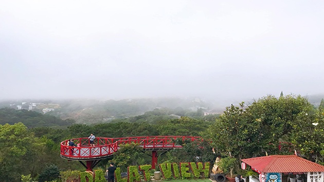 Cafe Dalat View - Check in cổng trời thứ 2 ở Đà Lạt