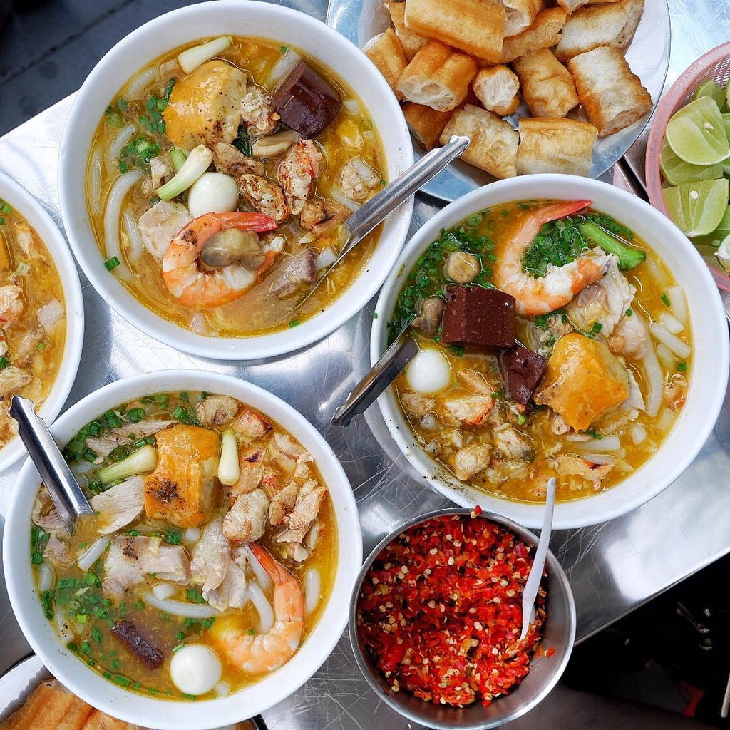 Top 5 quán bánh canh cua nổi tiếng ở Sài Gòn