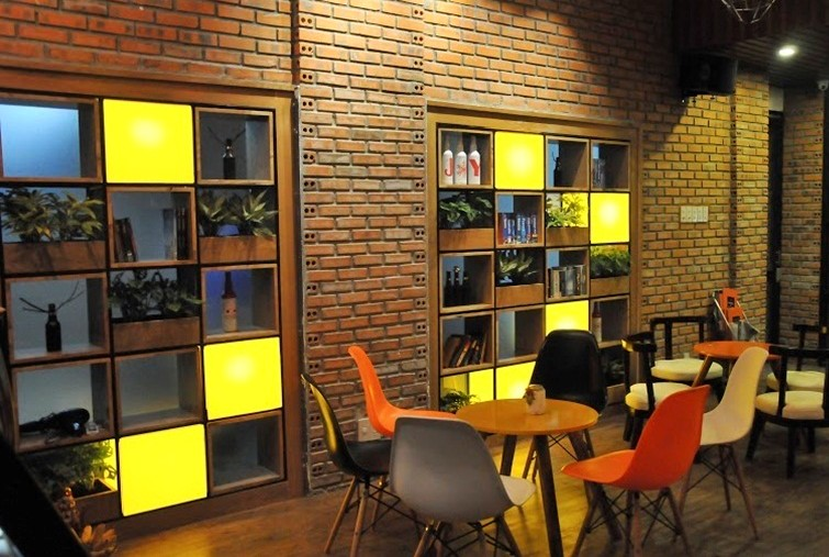 Không gian yên tĩnh tại City Fox Cafe