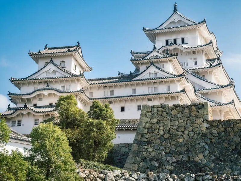 Lâu đài hạc trắng Himeji