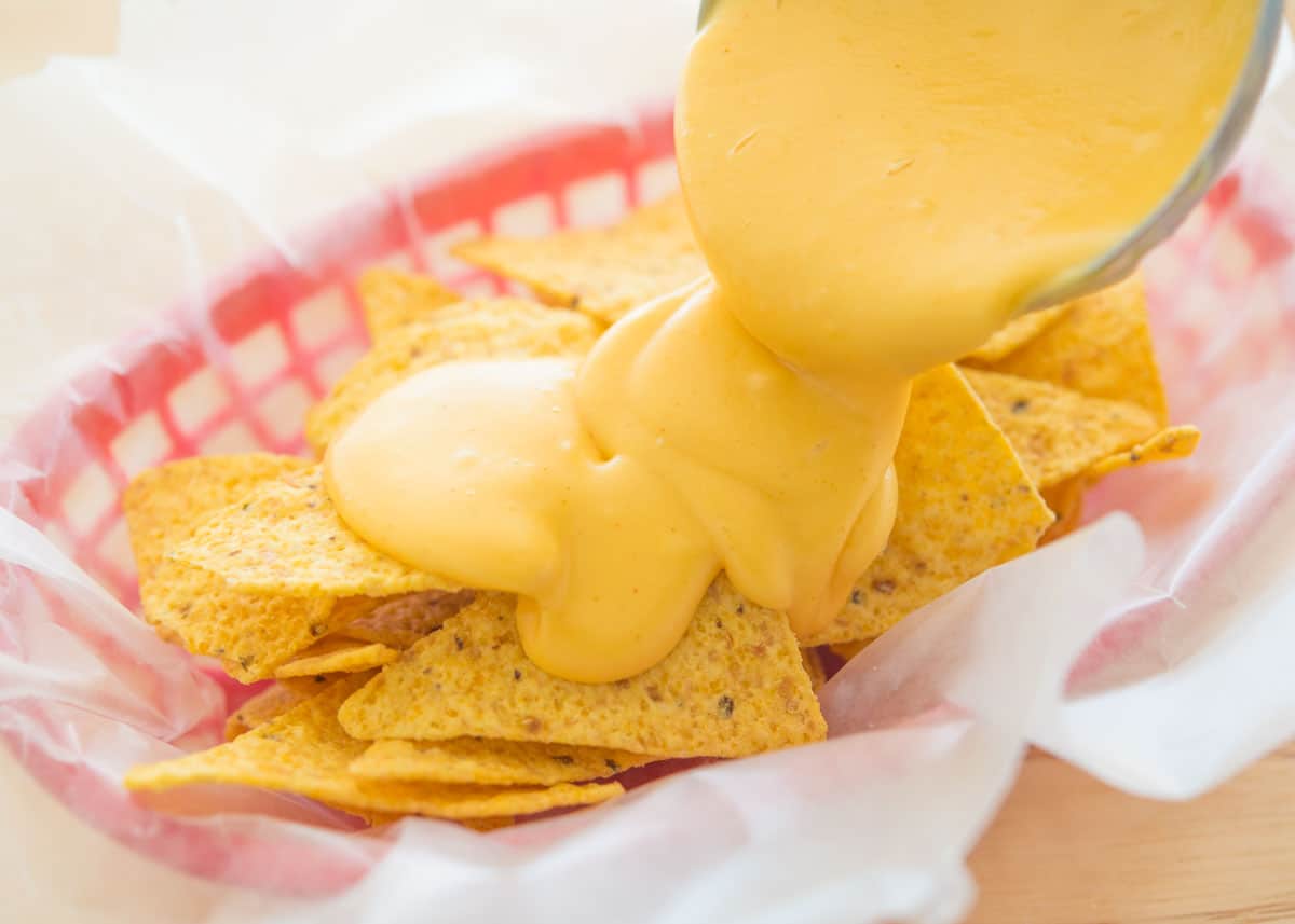 nachos sốt phô mai