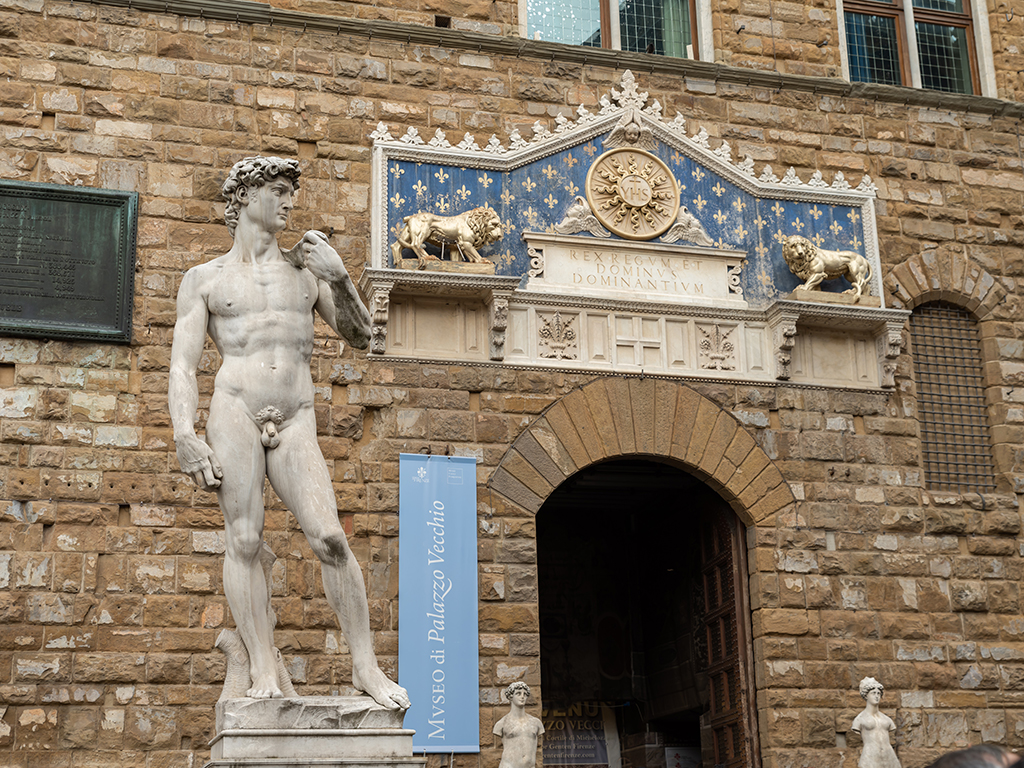 10 Facts about Michelangelo’s Statue of David in Florence, Italy