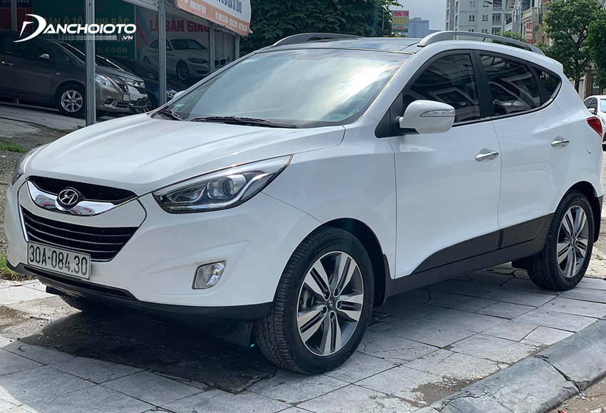 Hyundai Tucson là một cái tên không thể không nhắc đến khi nói về 500 triệu mua xe SUV/CUV cũ nào tốt