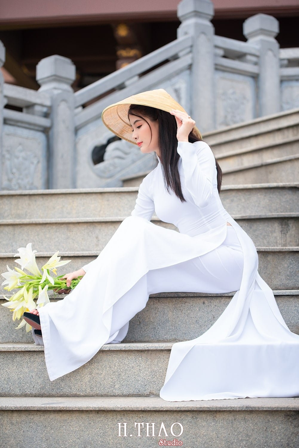 Ao dai hoa loa ken 11 1 - Tổng hợp album ảnh chụp áo dài ngoại cảnh tuyệt đẹp ở Tp.HCM