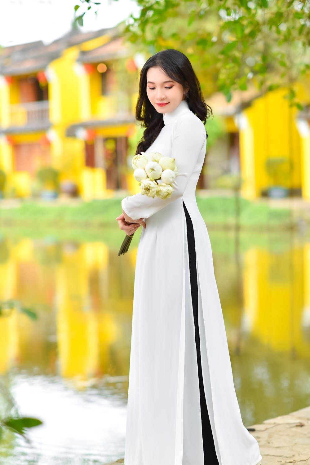 Anh ao dai dep 2023 29 min - Tổng hợp album ảnh chụp áo dài ngoại cảnh tuyệt đẹp ở Tp.HCM