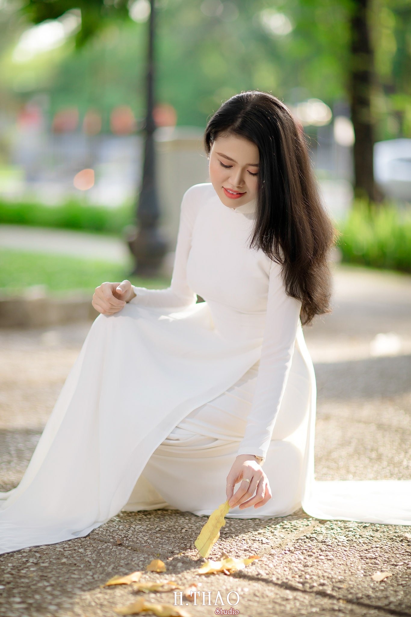 ao dai Misa 9 - Tổng hợp album ảnh chụp áo dài ngoại cảnh tuyệt đẹp ở Tp.HCM