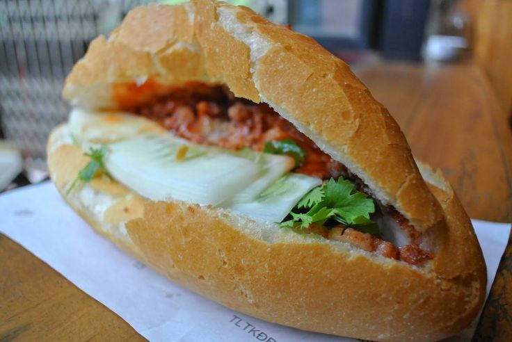 CÁCH LÀM BÁNH MÌ PATE NGON CHO BỮA SÁNG TẠI NHÀ