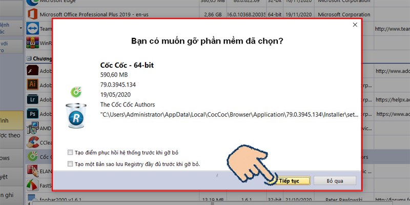 Mở phần mềm Revo Uninstall, tại giao diện chính bạn chọn Tất cả chương trình. Sau đó chọn Cốc cốc và tiếp tục chọn Gỡ bỏ.