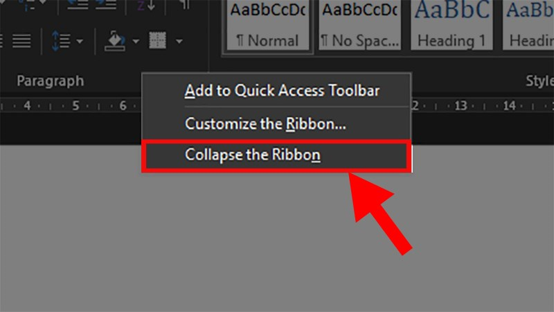 Chọn Collapse the Ribbon