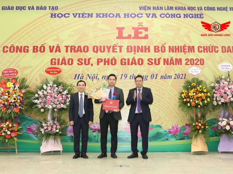 Lễ công bố và trao quyết định bổ nhiệm Giáo sư, Phó Giáo sư sau khi được xét duyệt