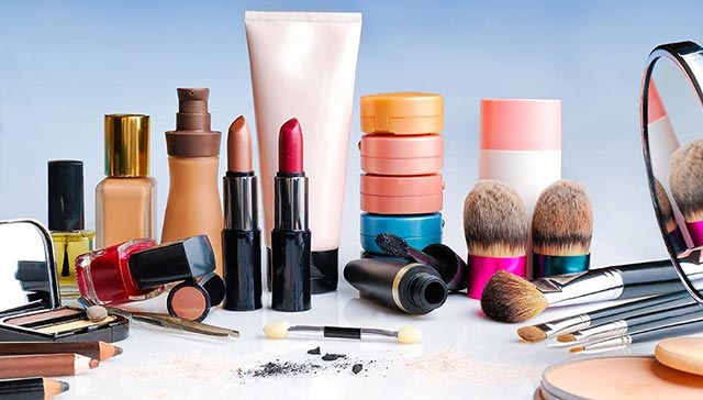 Cosmetic là gì? Phân loại và nguồn gốc lịch sử cosmetic