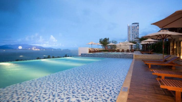 vinpearl beachfront nha trang