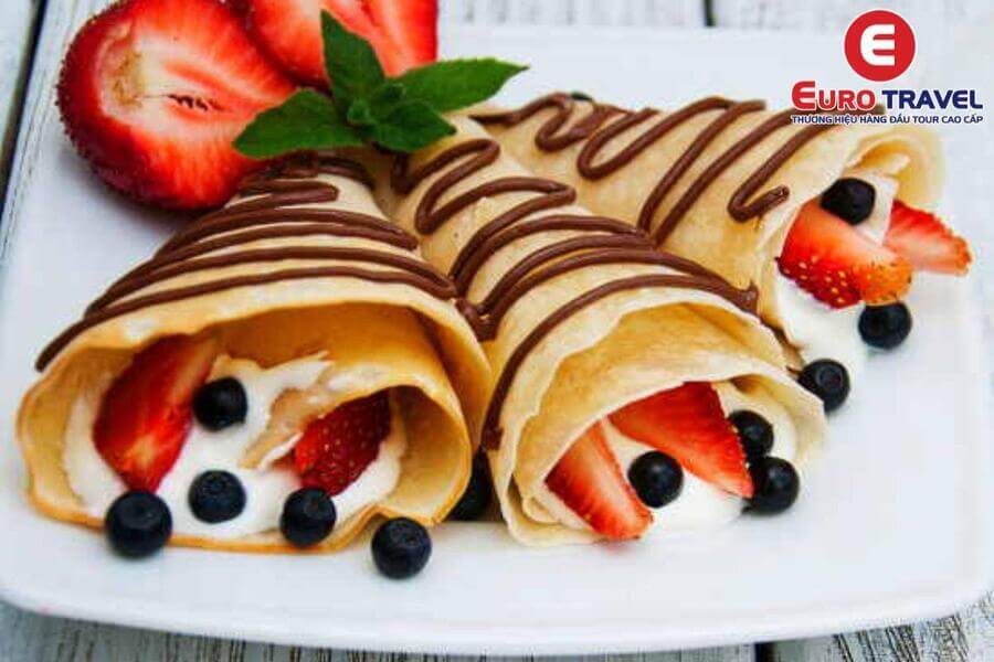 Bánh crepe nổi tiếng của Pháp