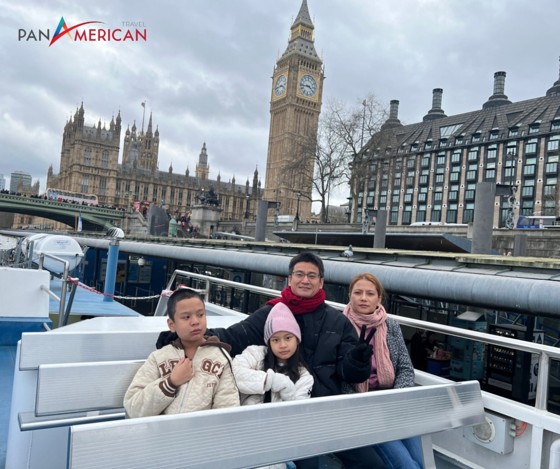 Hình ảnh khách hàng tour Anh Quốc - Scotland của Pan American Travel